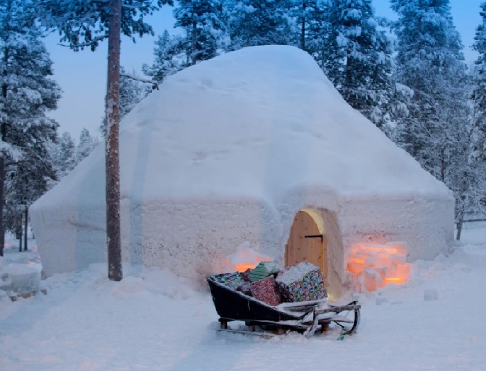 Lapland Igloo Fantasia only when you book with Santa's Lapland